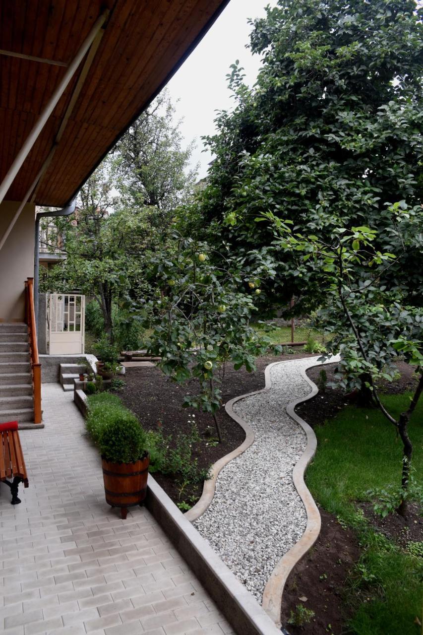 Guest House Kartuli Suli Telavi Esterno foto